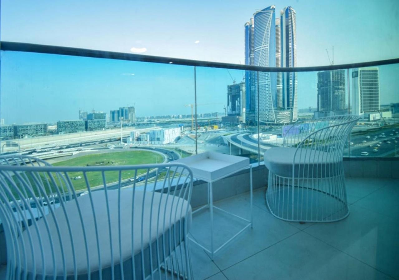 Elegant 2Br View With Rooftop Pool The Bay Dubaï Extérieur photo